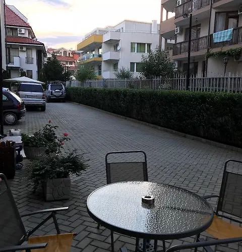 Studio Rose 스베티 블라스